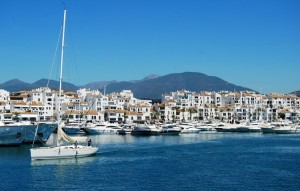 Der Yachthafen Puerto Banús.