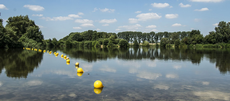 Toben, Tollen, Spielen, Baden – aber sicher! - ARAG Experten anlässlich des Kindersicherheitstages zum Unfallschutz bei Kindern